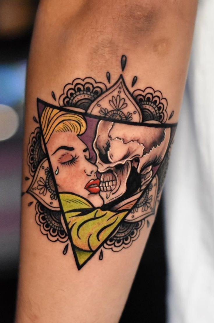 Top 42 Best Pop Art Tattoo Designs For Men  Women 2020   Tracesofmybodycom  Best Tattoo Ideas